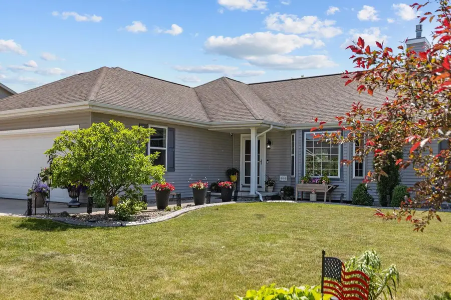 464 SWEETFLAG AVENUE, Fond Du Lac, WI 54935 - #2
