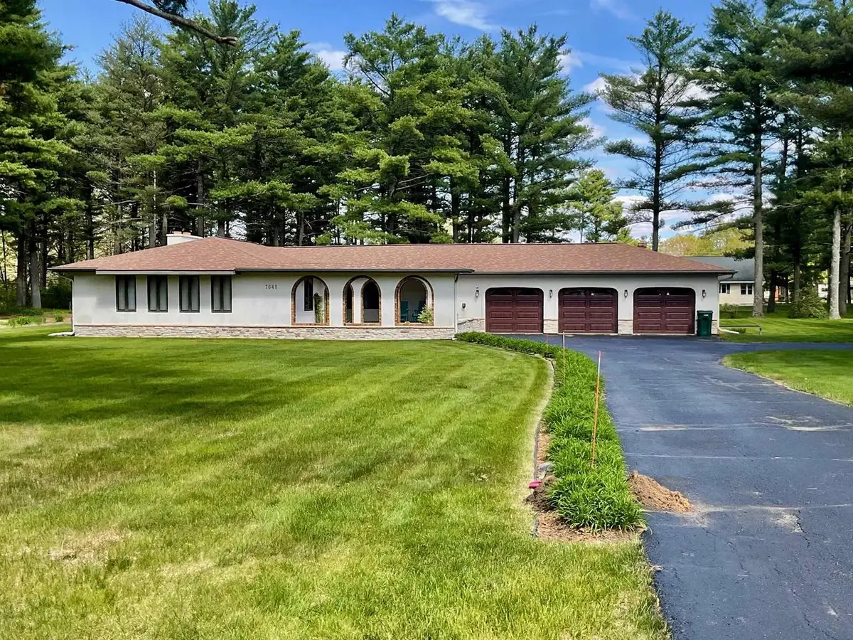 7641 GREELER LANE, Wisconsin Rapids, WI 54494 - #1