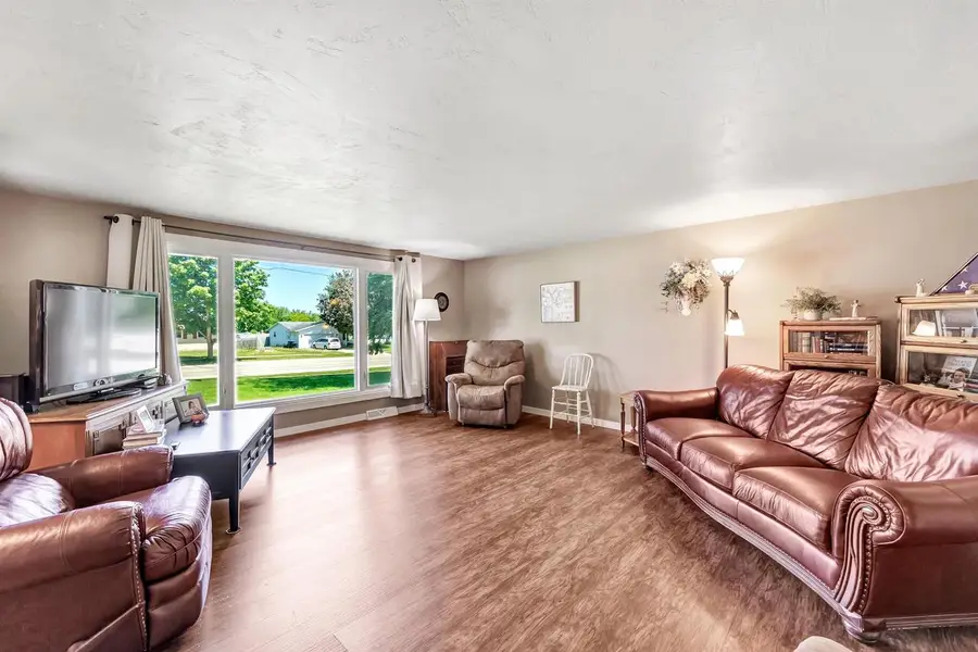 3093 GLENDALE AVENUE, Green Bay, WI 54313 - #3