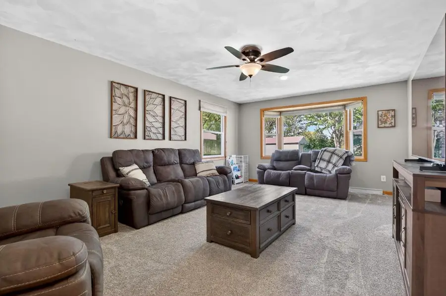 N8897 S COOP ROAD, Menasha, WI 54952 - #2