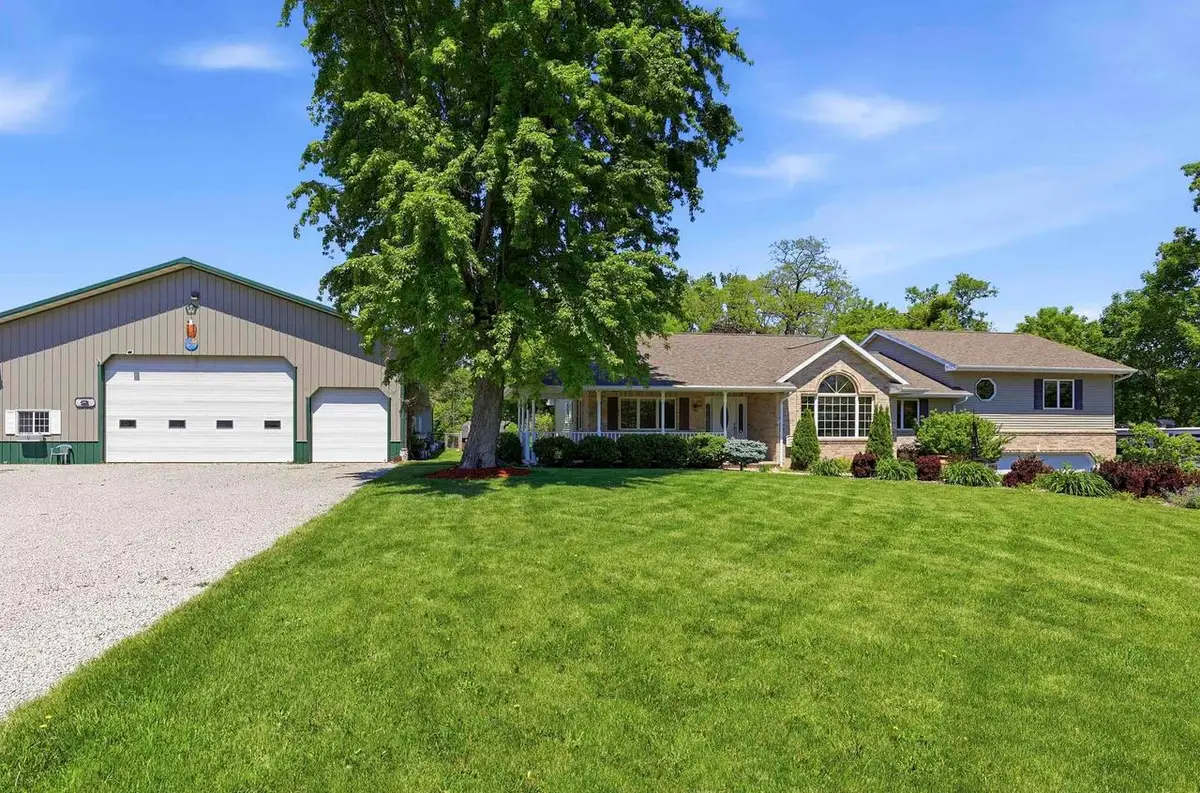 W134 COUNTY ROAD UU, Kaukauna, WI 54130 - #1