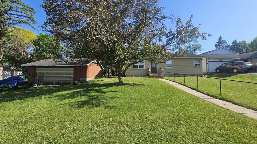 292 E BERLIN STREET, Berlin, WI 54923 - #3