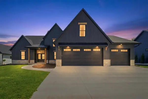 N9250 CASSANDRA WAY, Appleton, WI 54915