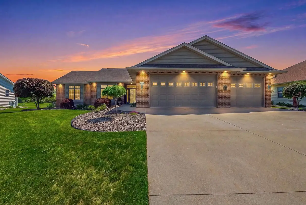 1229 WINCHESTER AVENUE, Fond Du Lac, WI 54935 - #1