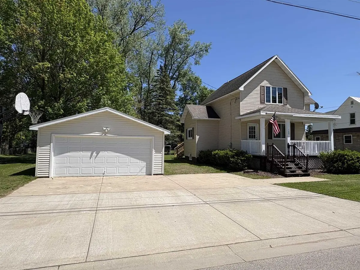 160 WASHBURN AVENUE, Oconto, WI 54153 - #1