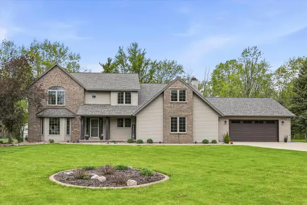 3296 PIONEER DRIVE, Green Bay, WI 54313