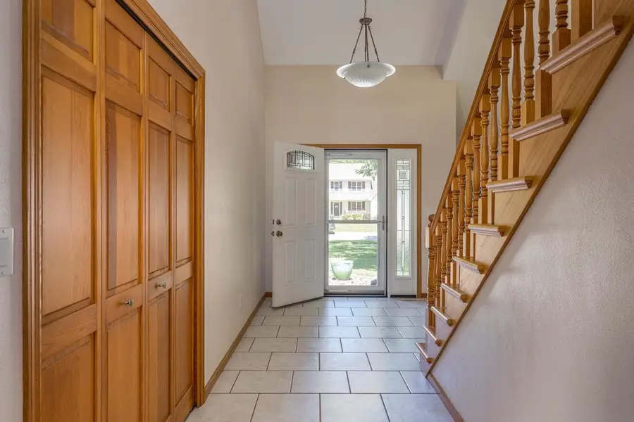 1752 HUNTERS GLEN DRIVE, Oshkosh, WI 54904 - #2