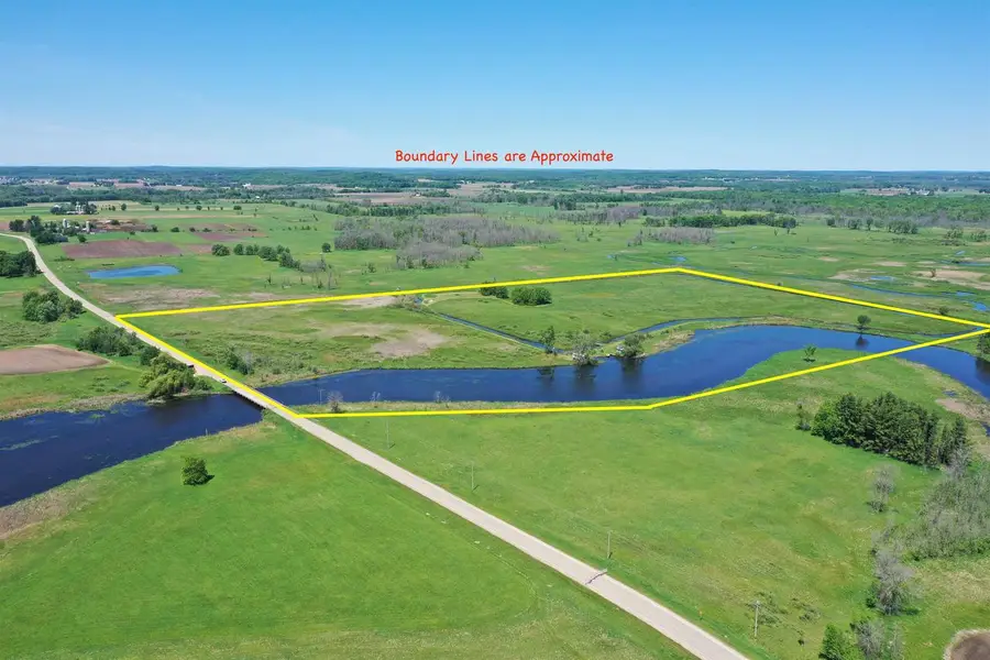 W1122 CTY RD D, Berlin, WI 54923 - #3
