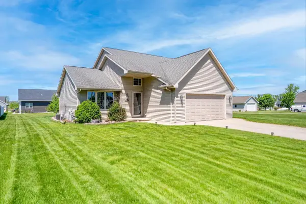 305 SPENCER STREET, Green Bay, WI 54303