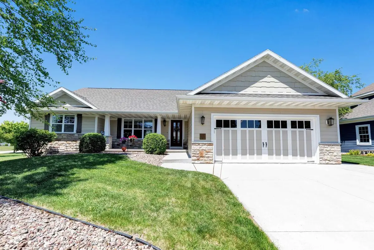 4233 GAIBRIELLES GATE DRIVE, Green Bay, WI 54313 - #1