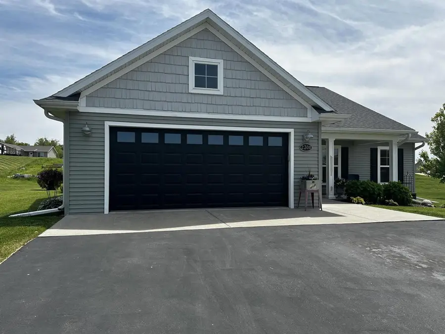 2300 MAYEK DRIVE, Waupaca, WI 54981 - #3