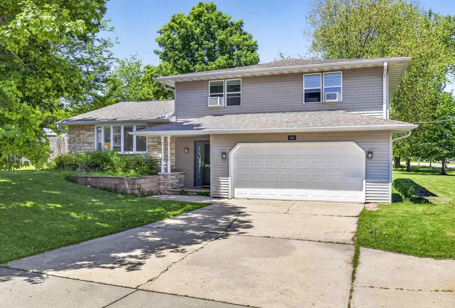 3006 GLENDALE AVENUE, Green Bay, WI 54313 - #3