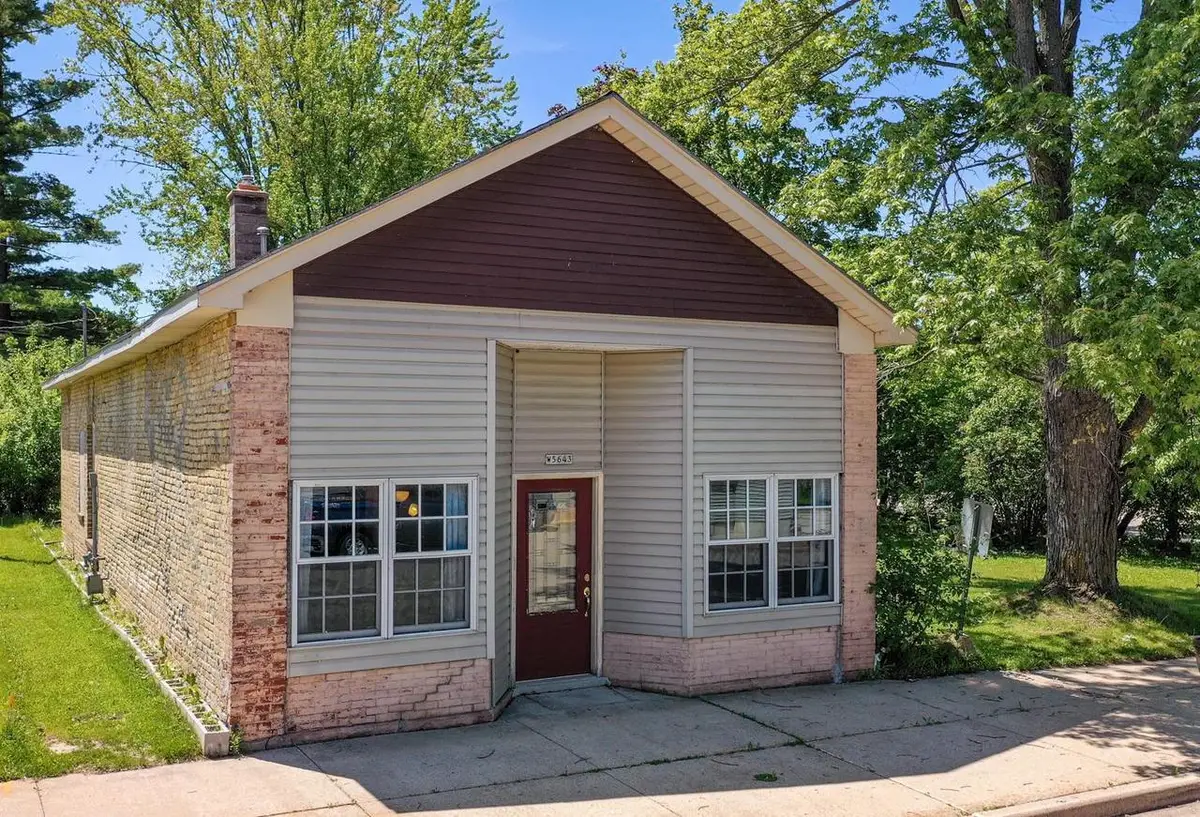 W5643 MAIN STREET, Nichols, WI 54152 - #1