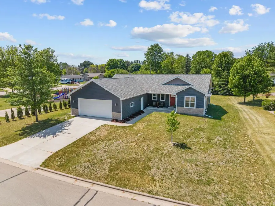 65 SHORE DRIVE, Clintonville, WI 54929 - #3