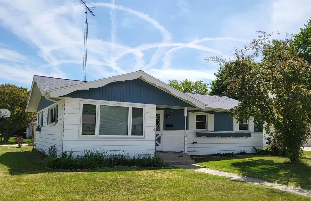 190 PRAIRIE COURT, Fond Du Lac, WI 54935 - #1