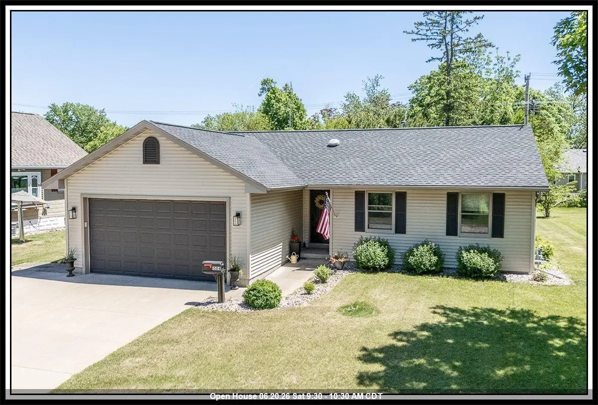 1504 SMITH STREET, New London, WI 54961 - #1