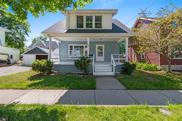 809 N DURKEE STREET, Appleton, WI 54911