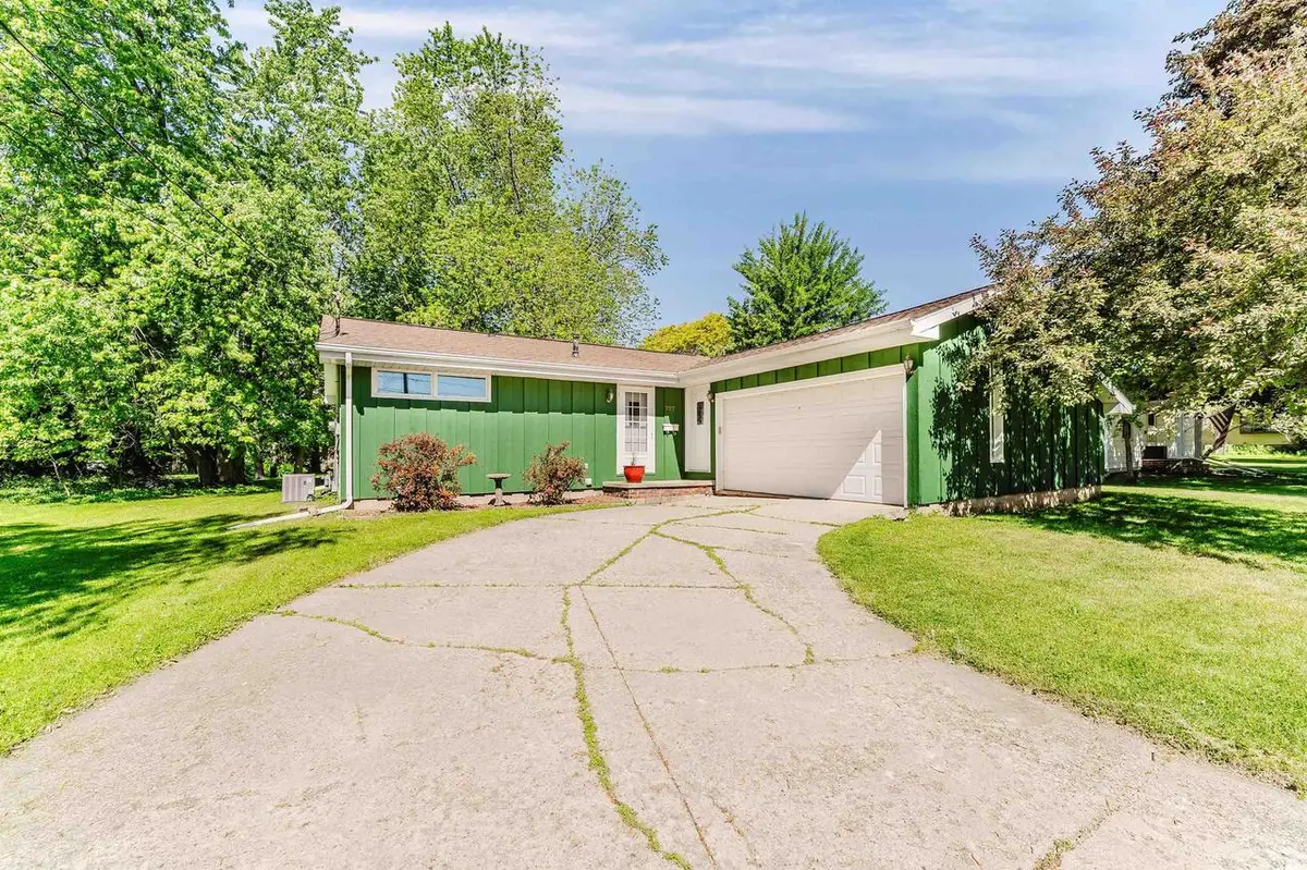 727 TELULAH AVENUE, Appleton, WI 54915 - #1
