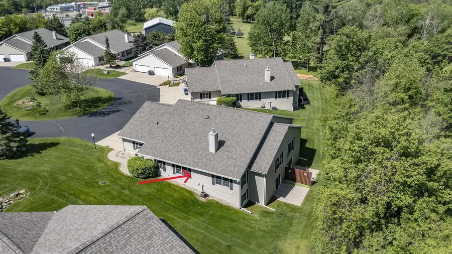 232 PRAIRIE VIEW COURT, Waupaca, WI 54981 - #3