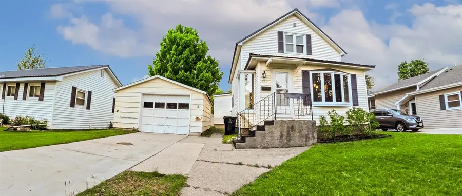 361 S PECK AVENUE, Peshtigo, WI 54157 - #2