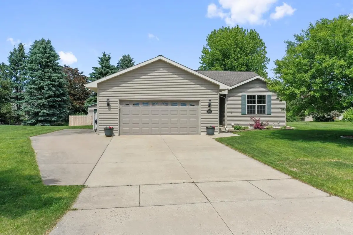 1603 MCRAE PLACE, Green Bay, WI 54311 - #1
