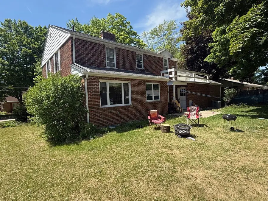 166 N CLINTON AVENUE, Clintonville, WI 54929 - #2