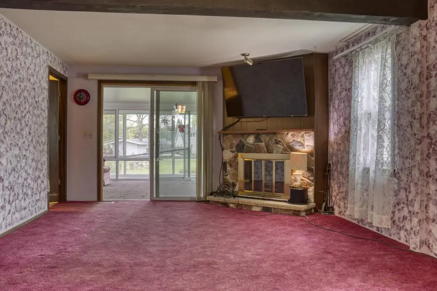 921 W WEILAND AVENUE, Appleton, WI 54914 - #3