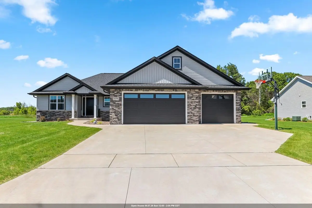 2174 POTTER DRIVE, De Pere, WI 54115 - #1
