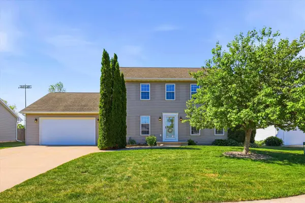 755 WEATHERSTONE DRIVE, Oshkosh, WI 54901