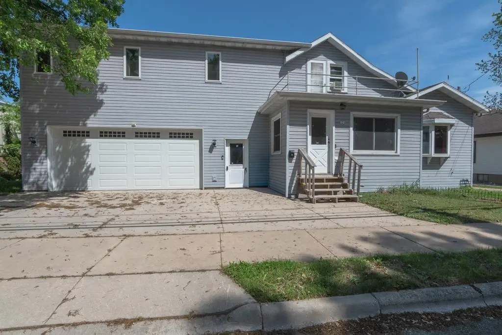 124 S CUSTER STREET, Brillion, WI 54110 - #1