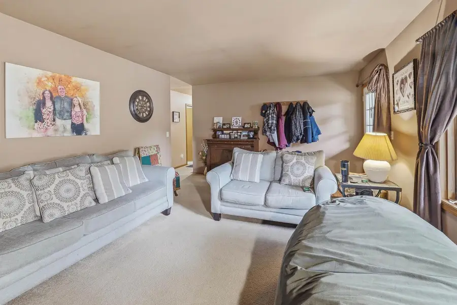 836 MEADOWBROOK LANE, Fond Du Lac, WI 54935 - #3