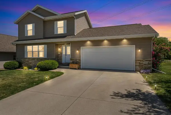455 S COUNTRY LANE, Fond Du Lac, WI 54935