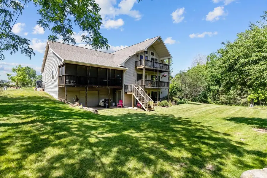 218 EMILY WAY, Hortonville, WI 54944 - #2