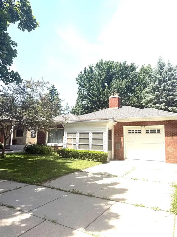 814 W 3RD STREET, Appleton, WI 54914
