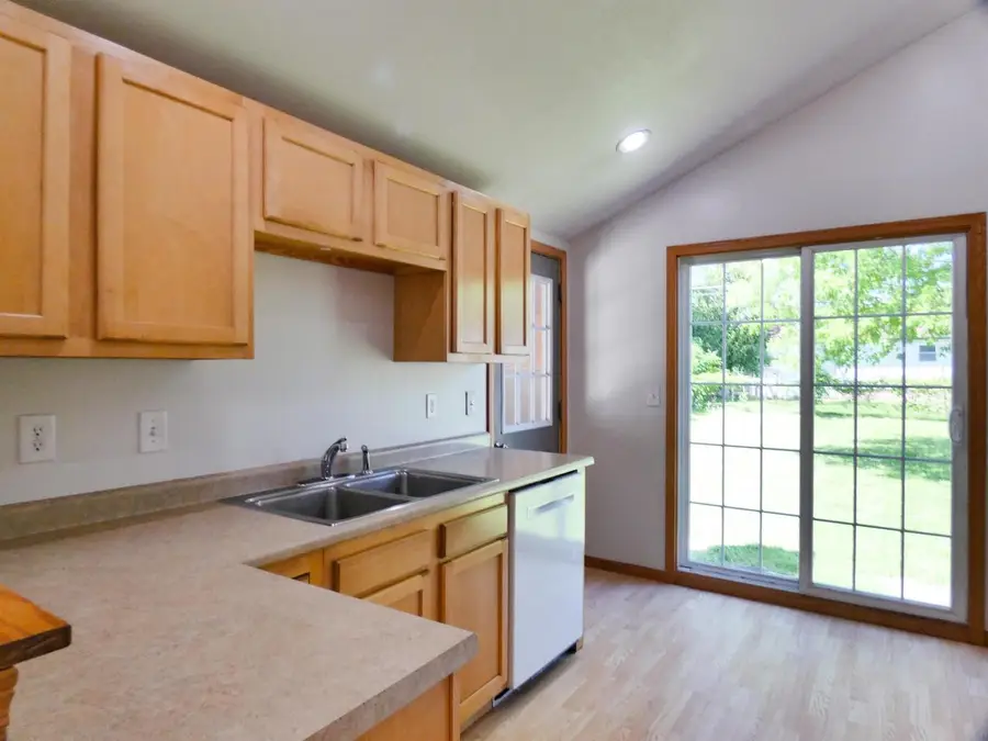 1224 WIRTZ AVENUE, Green Bay, WI 54304 - #2