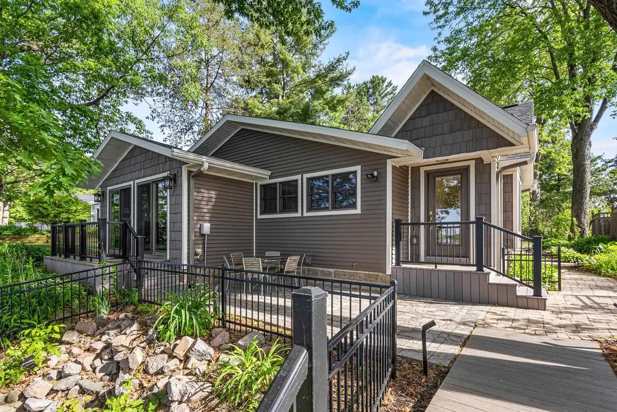W6978 S SILVER LAKE ROAD, Wautoma, WI 54982 - #1