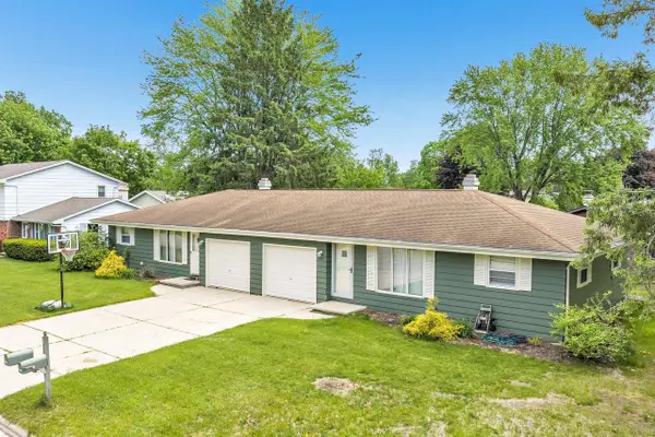 1715 EDGEHILL DRIVE, Green Bay, WI 54304