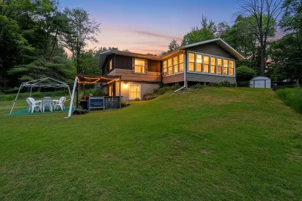 N11598 KOSIR LANE, Athelstane, WI 54104