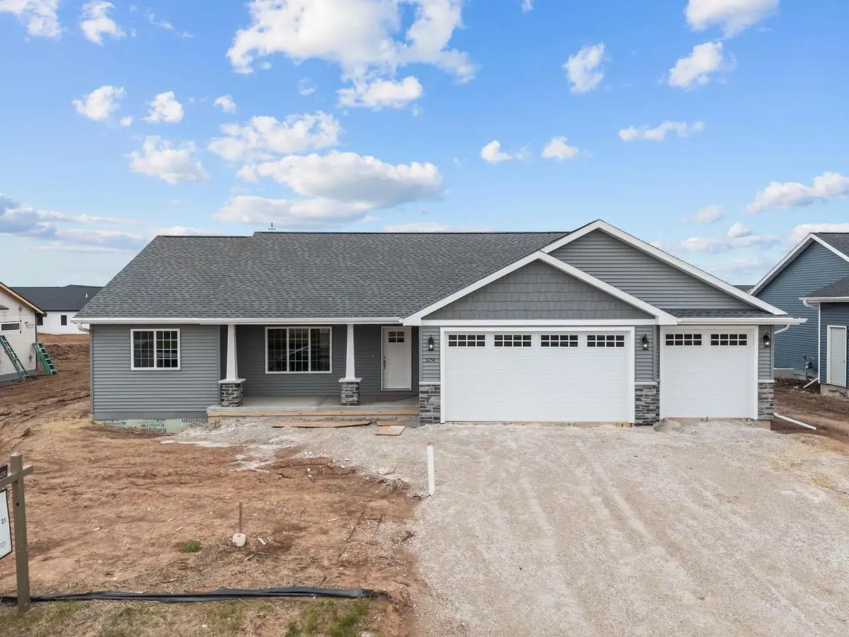 N9226 HOMESTEAD LANE, Appleton, WI 54915 - #1