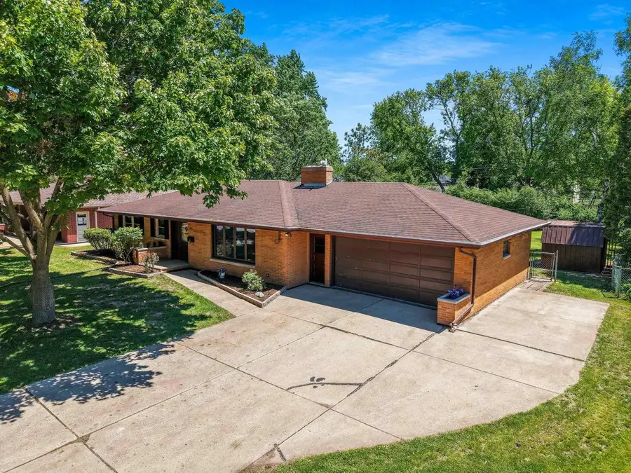 237 S CLAY STREET, De Pere, WI 54115 - #3