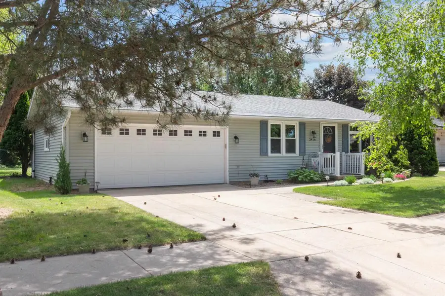 2416 N ELINOR STREET, Appleton, WI 54914 - #2