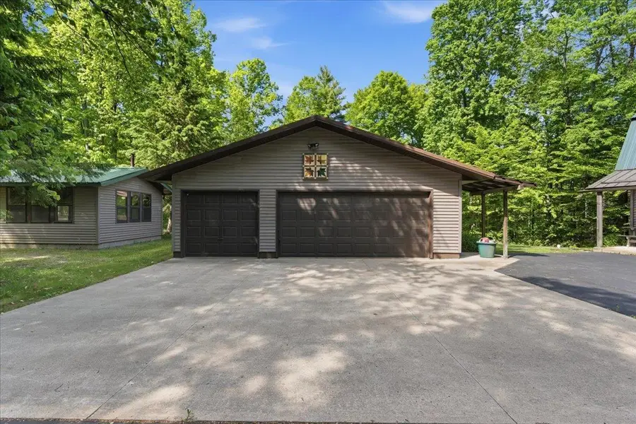 14754 N MCCOMB LAKE LANE, Mountain, WI 54149 - #3