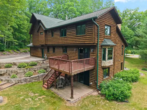 2765 SCOTCH PINE TRAIL, Suamico, WI 54313