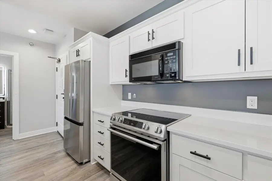 107 N 1ST AVENUE  #UNIT 231/233, Sturgeon Bay, WI 54235 - #3