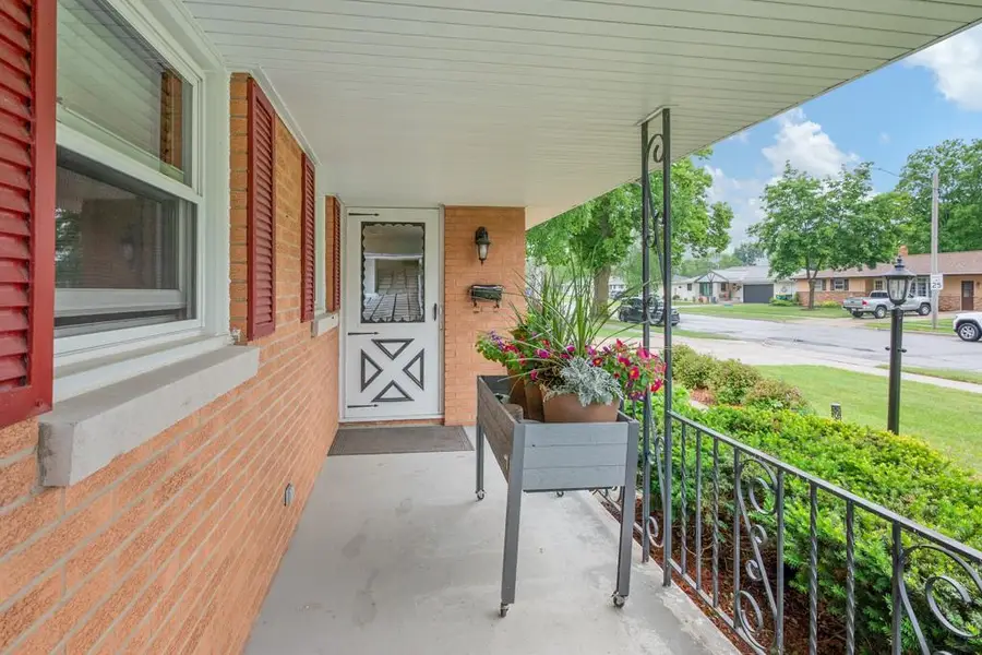 1738 DEBRA LANE, Green Bay, WI 54302 - #2