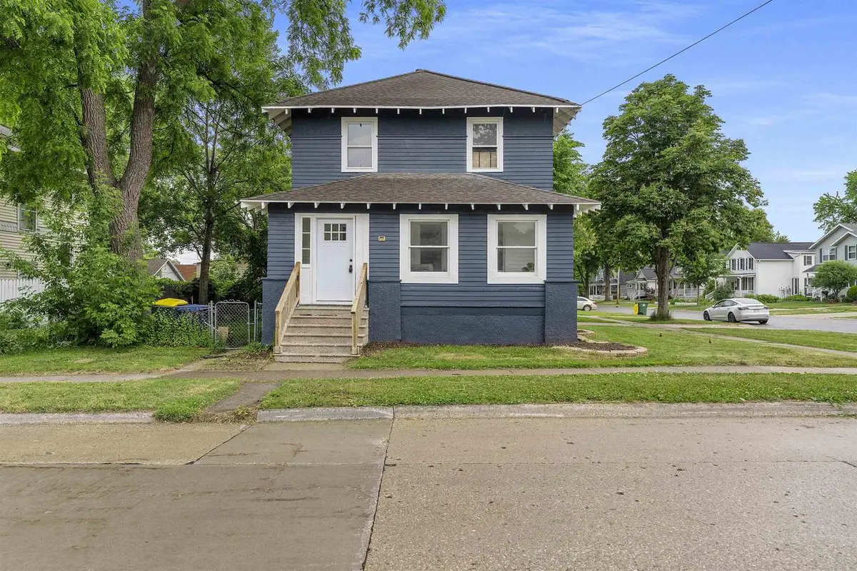 825 CROOKS STREET, Green Bay, WI 54301 - #1