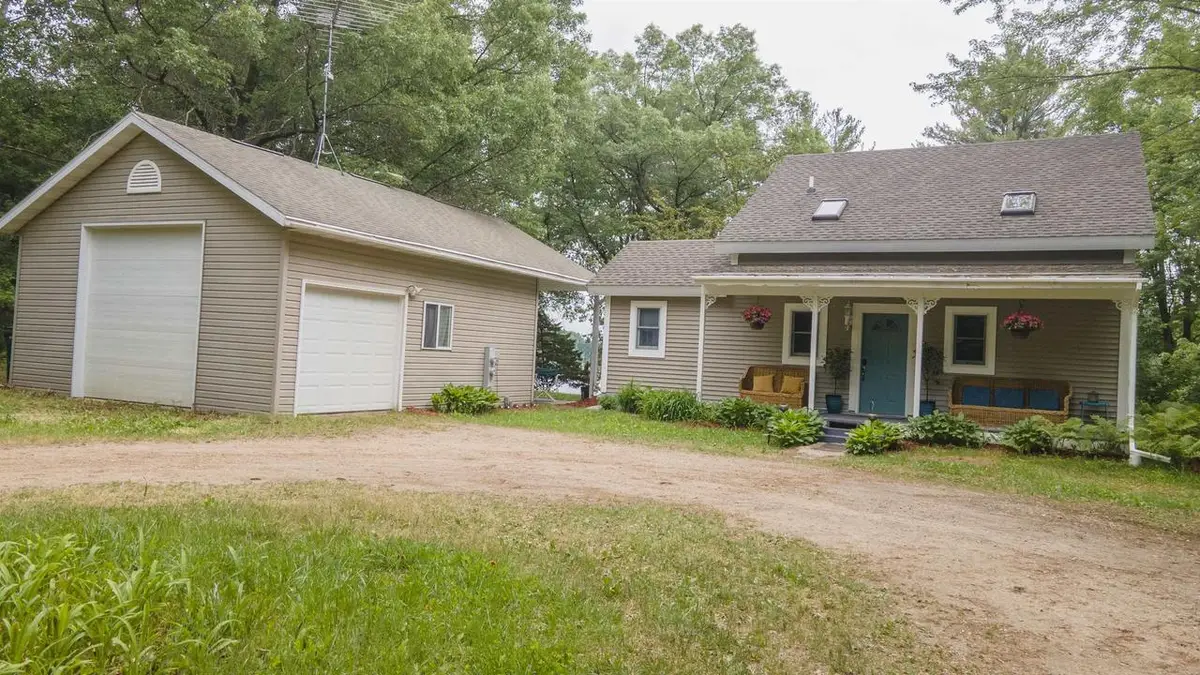 E1829 HOFFMAN LANE, Iola, WI 54945 - #1