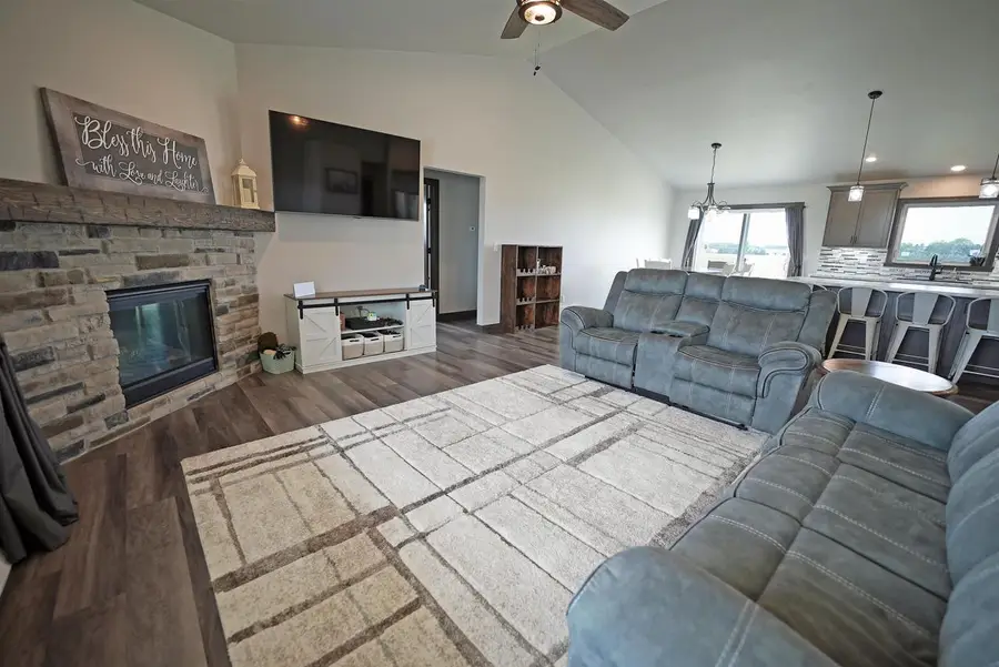 461 HIGHLAND MEADOW TRAIL, Pulaski, WI 54162 - #2