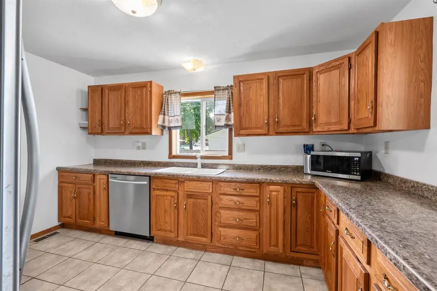 17 N 5TH STREET, Winneconne, WI 54986 - #2