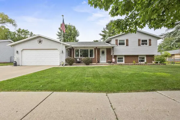 1396 PONDEROSA AVENUE, Green Bay, WI 54313